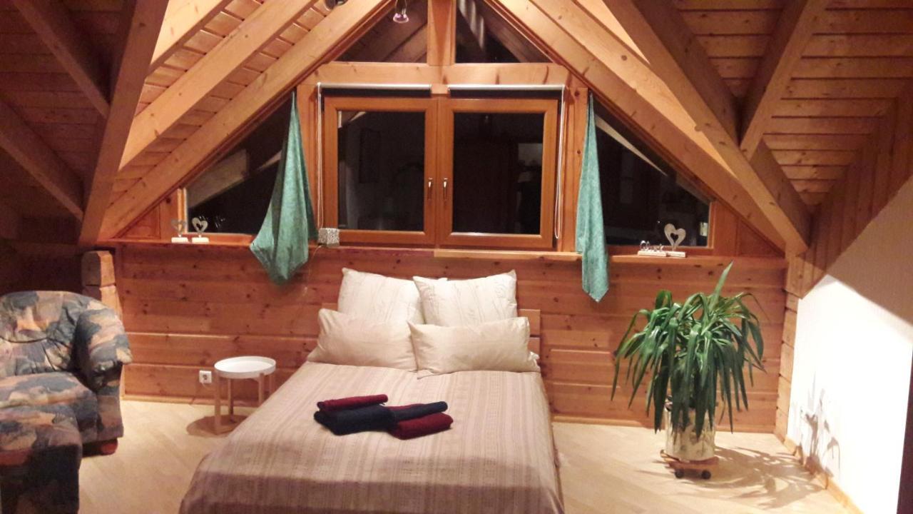 Steewer Landhaus Gemuetliche Ferienwohnung Bis 6 Pers In Ruhiger Ortsrandlage Stebach Экстерьер фото