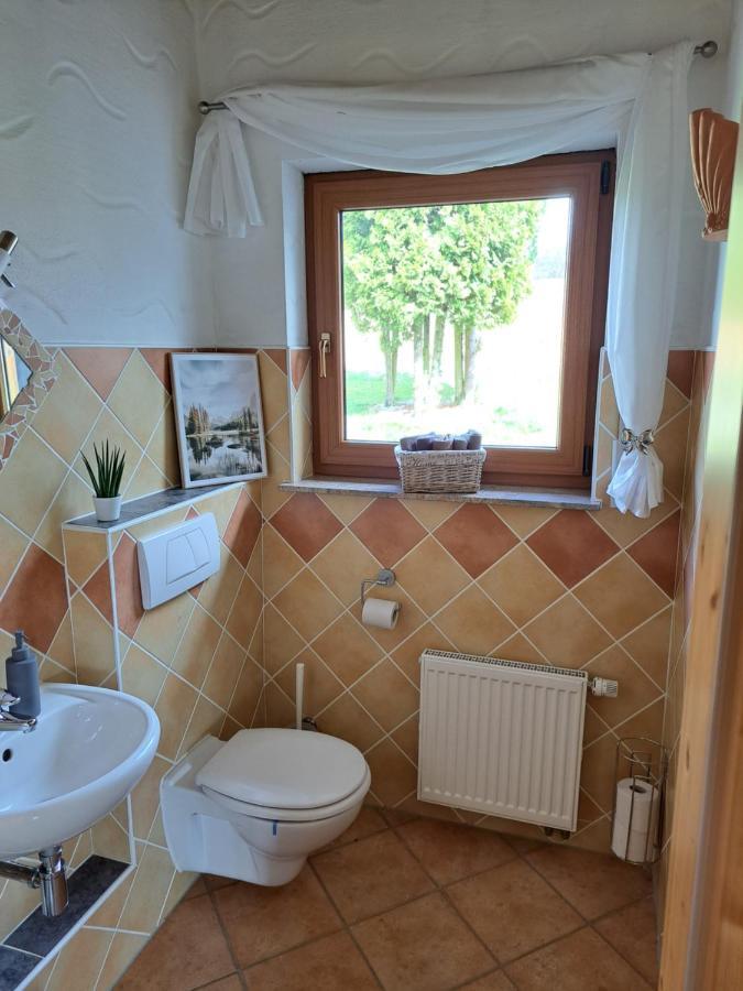 Steewer Landhaus Gemuetliche Ferienwohnung Bis 6 Pers In Ruhiger Ortsrandlage Stebach Экстерьер фото