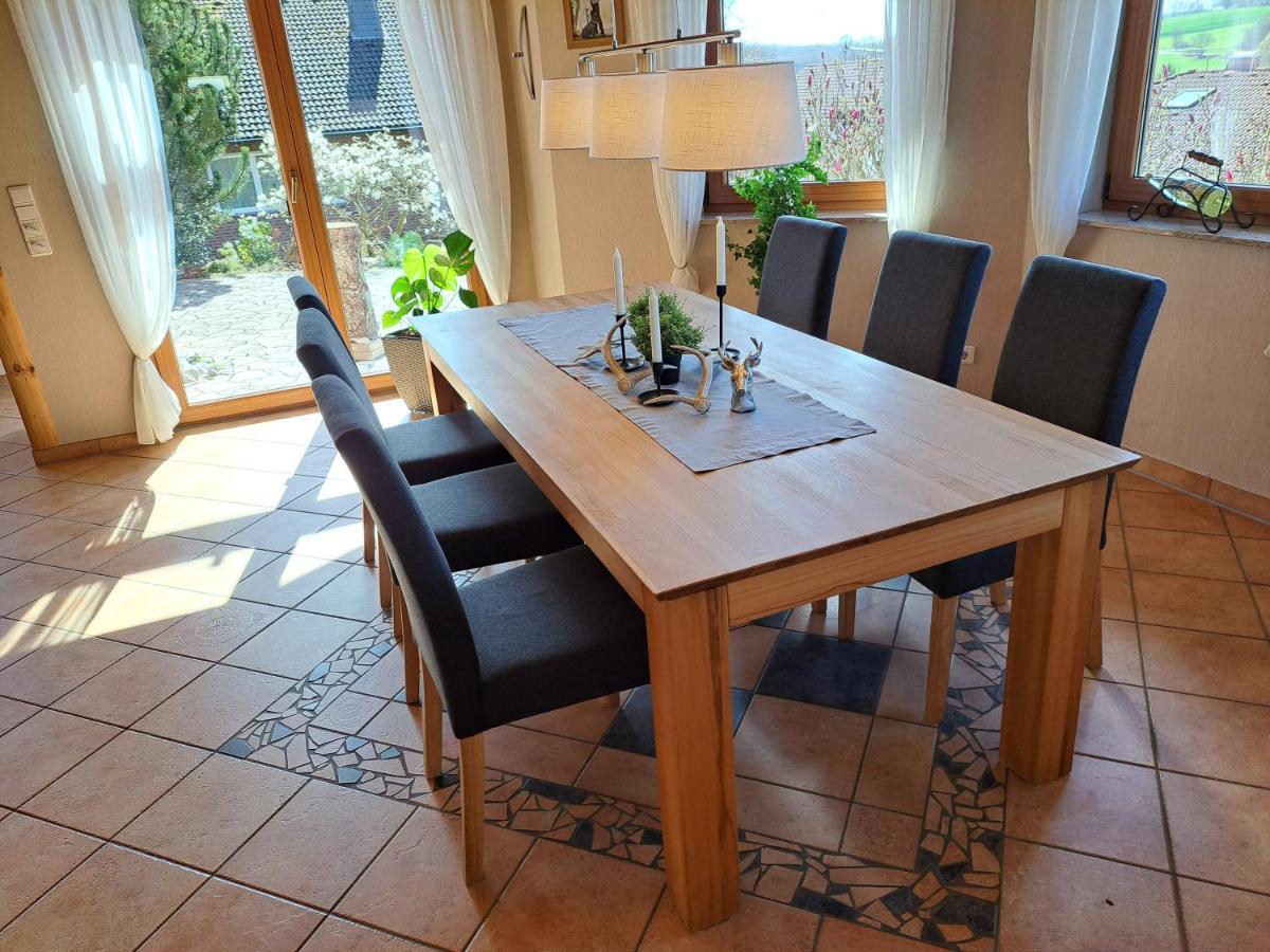 Steewer Landhaus Gemuetliche Ferienwohnung Bis 6 Pers In Ruhiger Ortsrandlage Stebach Экстерьер фото