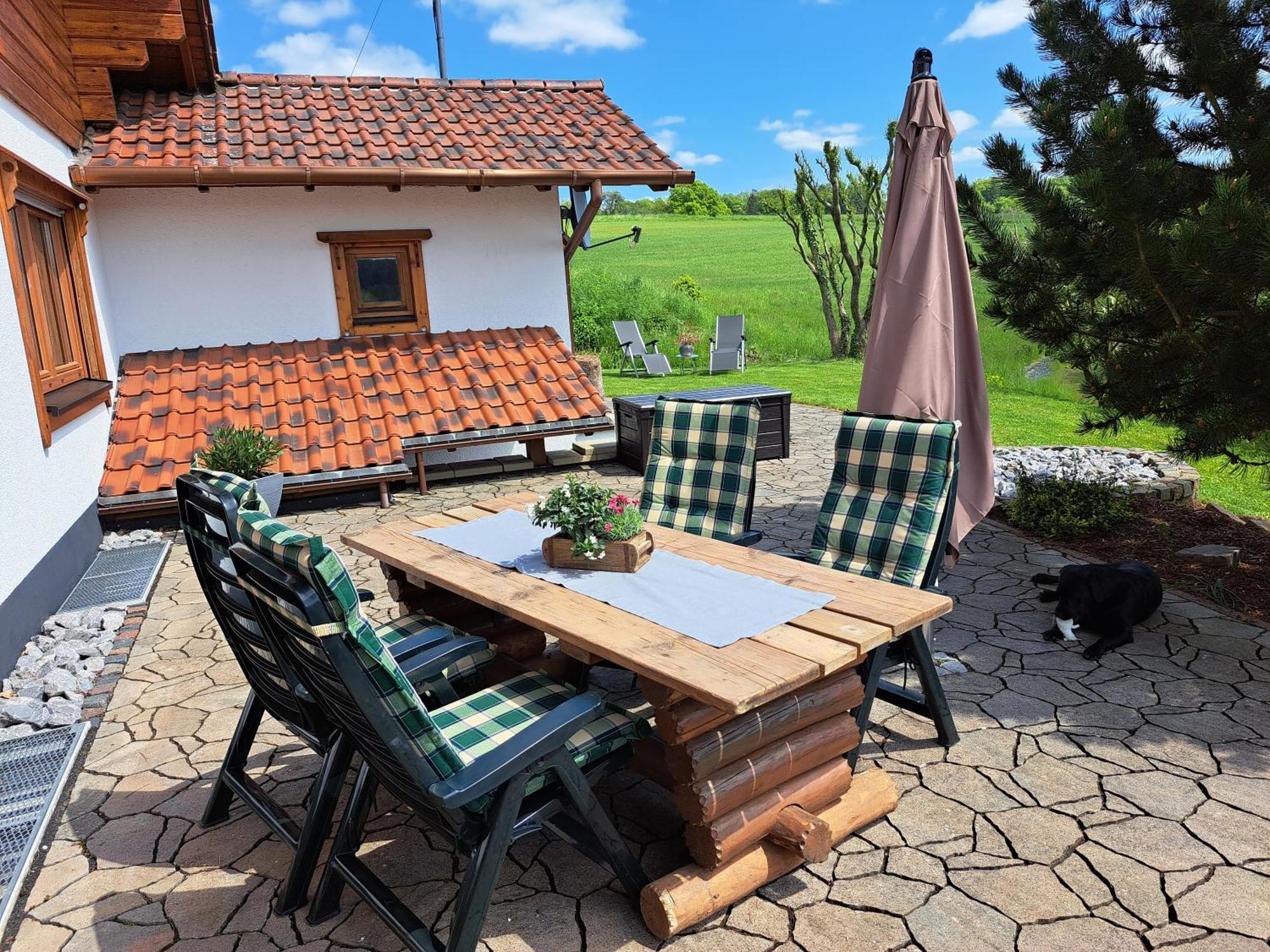 Steewer Landhaus Gemuetliche Ferienwohnung Bis 6 Pers In Ruhiger Ortsrandlage Stebach Экстерьер фото